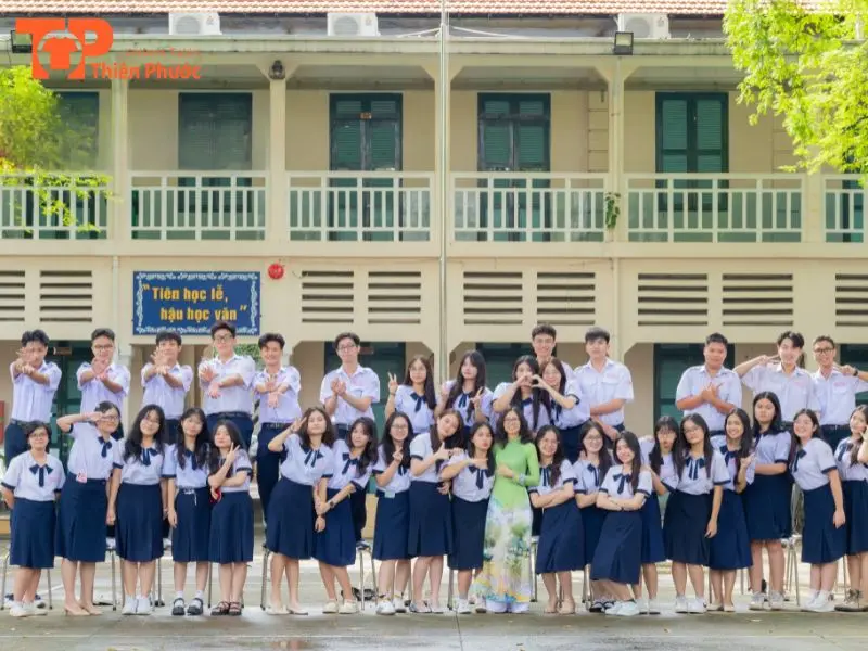 Quy định mặc đồng phục trường Lê Quý Đôn