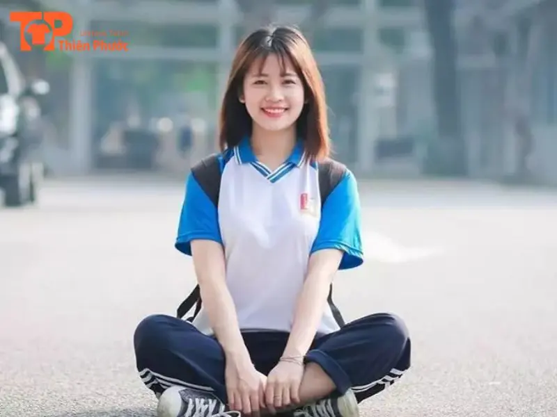 Top 7+ Đồng phục Bách Khoa TPHCM SẮC XANH hiện đại sáng tạo 8 Áo đồng phục thể dục Bách Khoa màu trắng và xanh