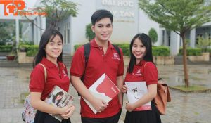 Mẫu đồng phục Đại học Duy Tân sắc đỏ NHIỆT HUYẾT sáng tạo