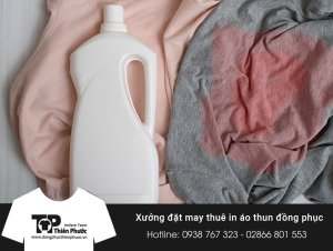 Cách xử lý quần áo bị ra màu khi giặt NHANH và đơn giản